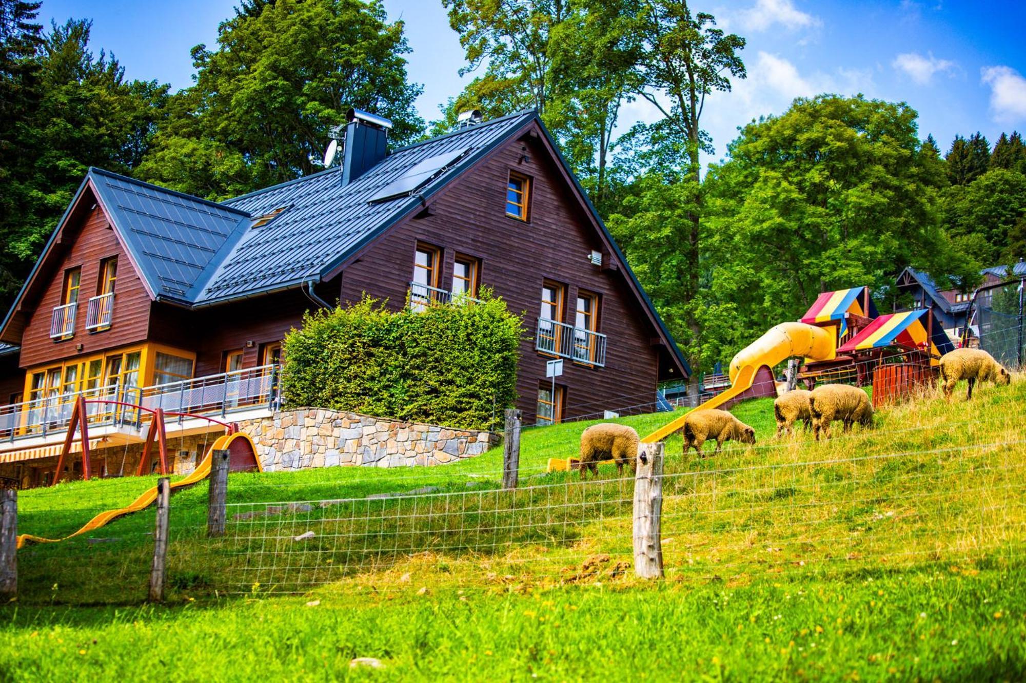 Amenity Hotel & Resort Špindlerŭv Mlýn 外观 照片